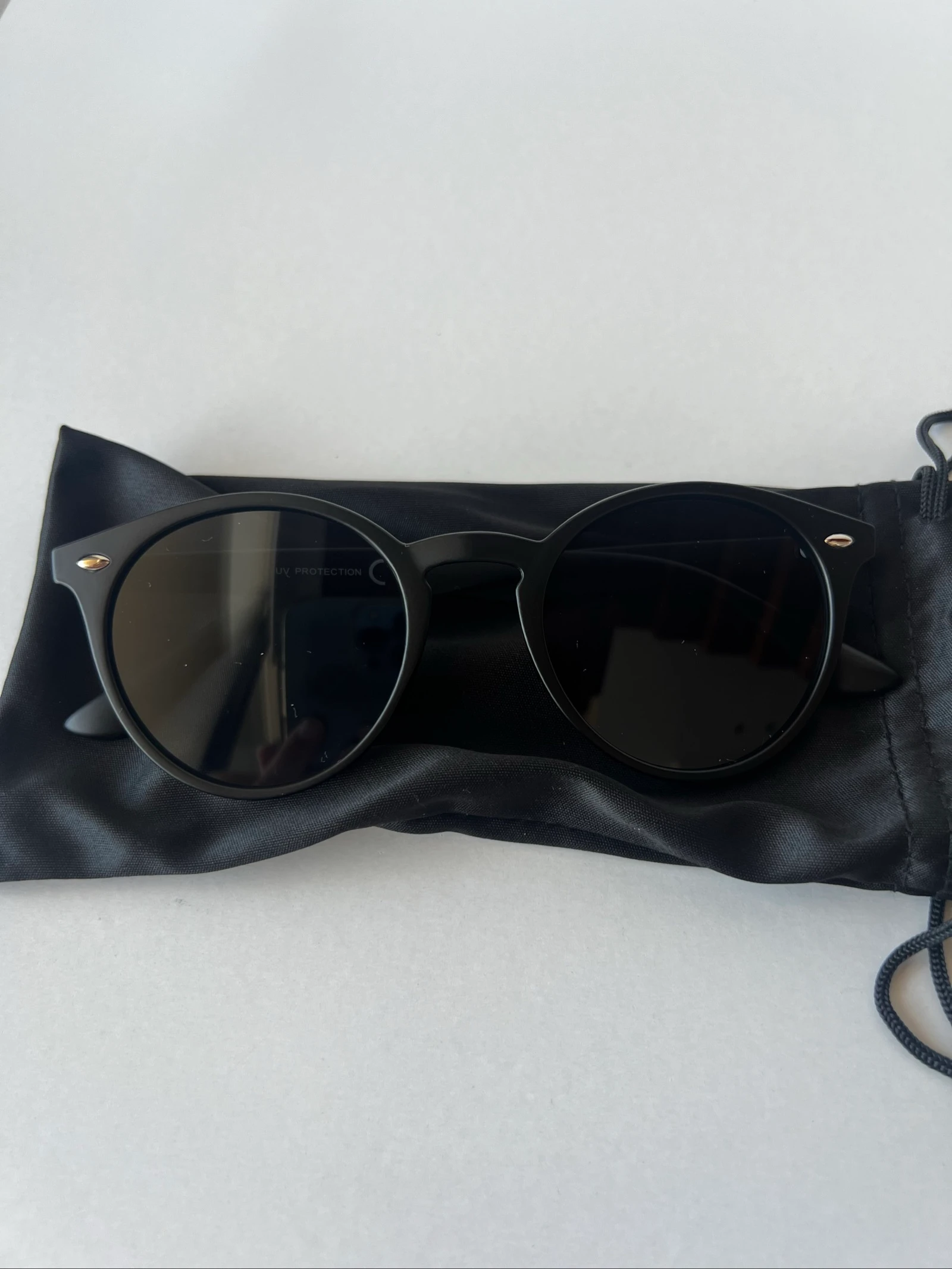 Classic Matte Black Sunglasses (New / with accessories) – photo 3